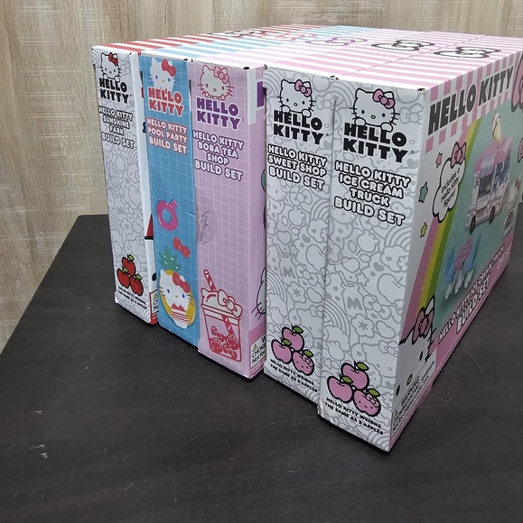 Officially Licensed Sanrio Hello Kitty Building Blocks Sets Creative 6Pack - NEW - Picture 5 of 5